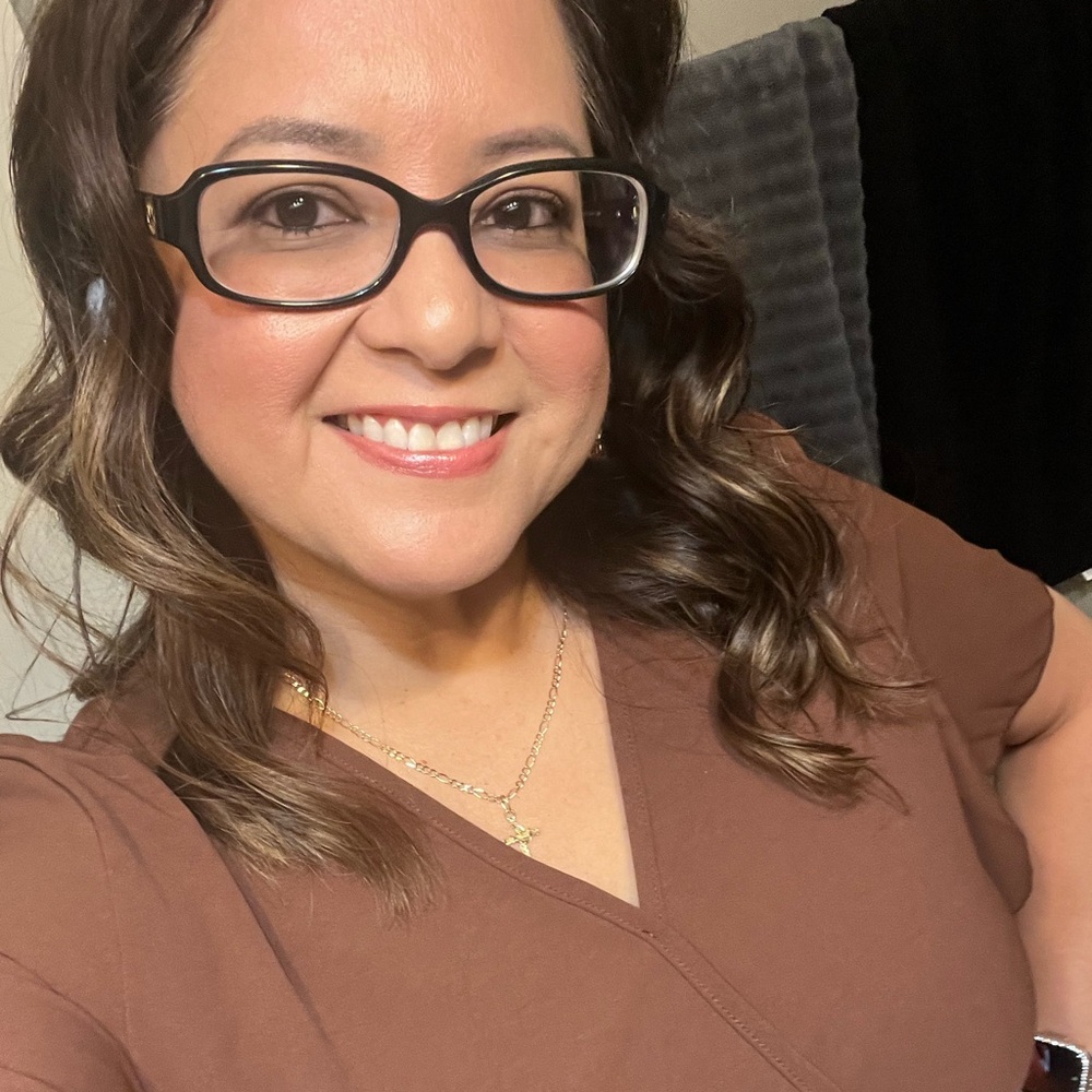 Meet your Posher, Melissa